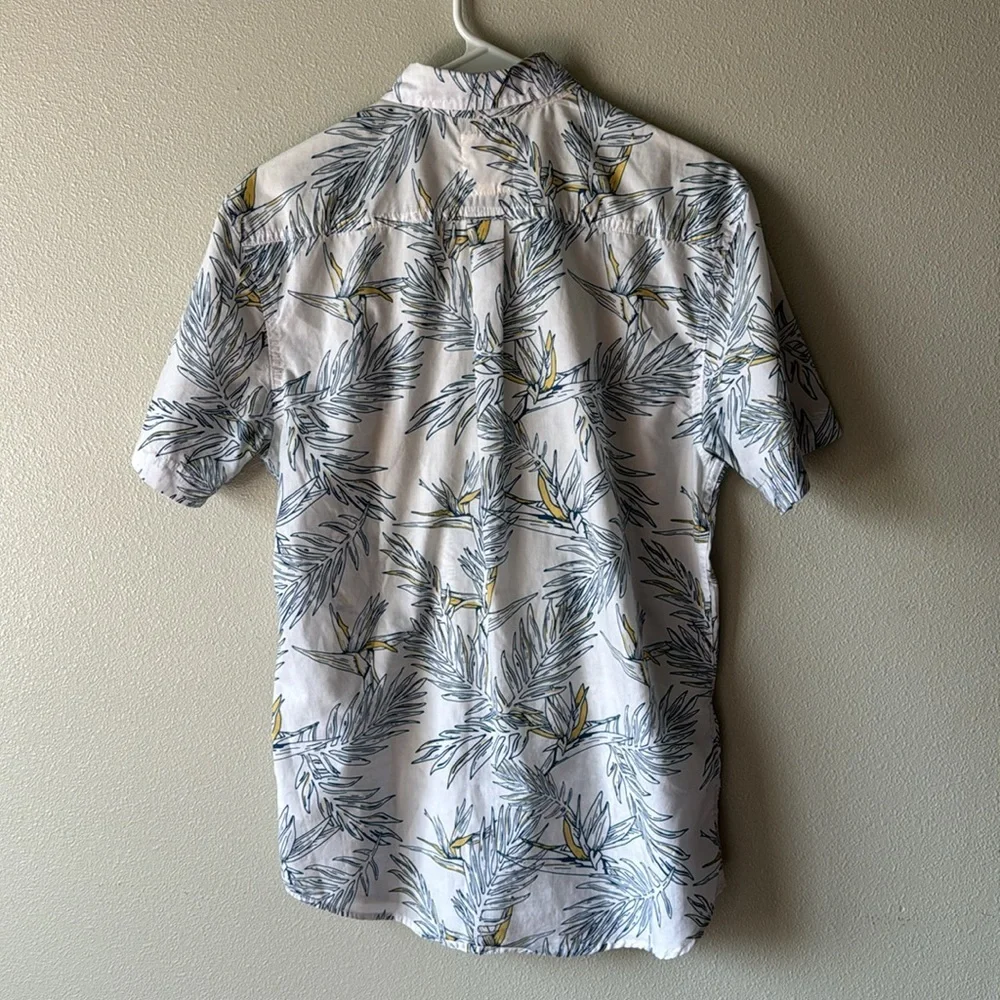 Levi's Men's Leaf Print‎ Shirt - White and Yellow button up/down